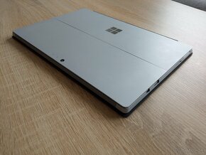 Microsoft Surface Pro 4 i5 6300U 8GB RAM SSD 256GB - 5