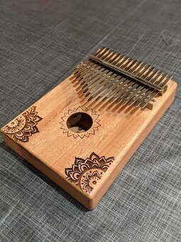 Nová 17 tónová kalimba - 5