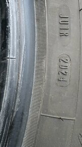 Goodyear Efficientgrip 205/55 R17 - 5