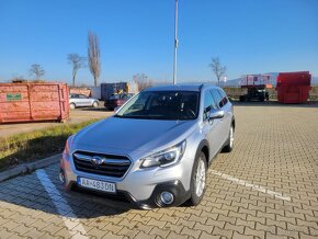 Subaru Outback 2.5i - 5