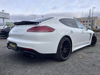 Porsche Panamera GTS - 5