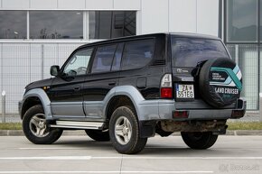 Toyota Land Cruiser - 5