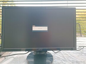 Kvalitní monitor ASUS VE228H - LED monitor 22" - 5