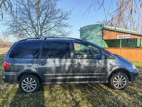 Volkswagen Sharan 1.9tdi 85kw 4motion - 5