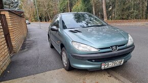 Peugeot 206 1.1 i, 44 kw, rok 1999 najazdene 140 000 km - 5