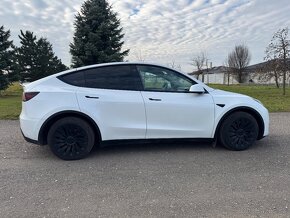 Tesla model Y long range dual motor - 5