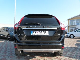 Volvo XC60 D3 2.0L Drive-E Kinetic Geartronic - 5