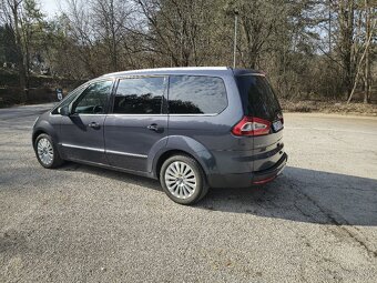 Ford Galaxy 2.0 TDCI 120kw 7 miestne (2011) - 5