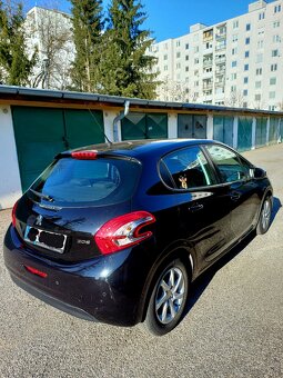 Peugeot 208 1.2 60kw Benzín 2014 Urban Soul - 5