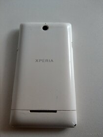 Sony Xperia E c1505 - 5