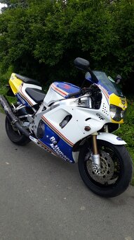 Honda CBR 900RR Fireblade - 5