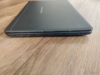 Herný notebook medion i5-6200u/Gtx950m 4Gb 8/128Gb - 5