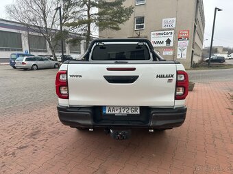 Toyota Hilux DC 2.8 I D-4D GR 4x4 A/T - 5