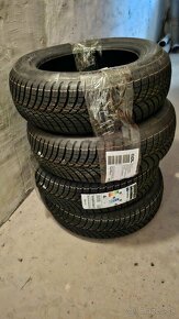 Nejazdené celoročné Goodyear Vector 4Seasons Gen3 175/65 R15 - 5