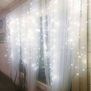 Svetelný záves (cencúle) 375 mikro led svetiel - 5