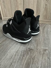 Jordan 4 - 5