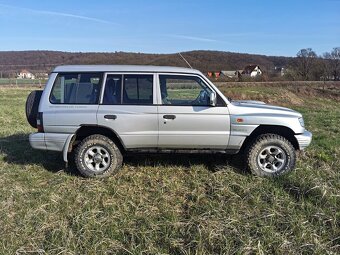 MITSUBISHI PAJERO INVITE GL 2.5TD 4x4 Model 2004 - 5