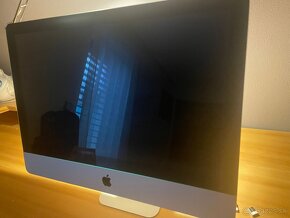 Apple iMac (21.5-inch, Mid 2010) - 5