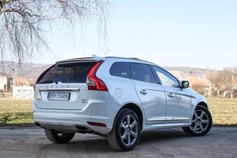 Volvo XC60 D4 Summum AWD A/T - 5