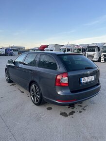 Škoda octavia RS 2.0 TDi dsg - 5