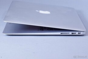 ZÁRUKA/Macbook Air 13.3/I5 1.8HZ/8GB RAM/128GB SSD - 5