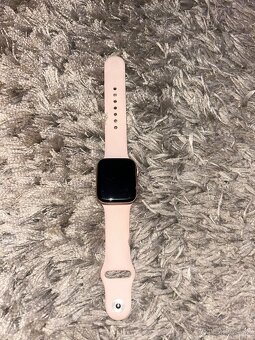 Apple WATCH SE 44 mm - 5