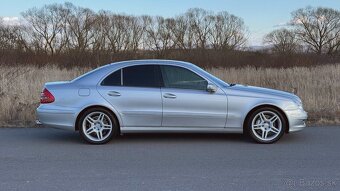 Mercedes-Benz W211 E320 CDI - 5