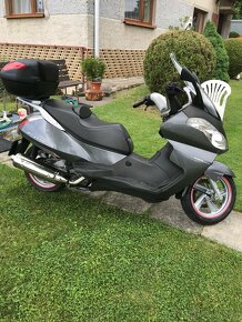 Aprilia atlantic 500 - 5