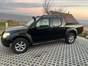 Navara d40 nová STK - 5