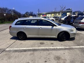 Toyota Avensis combi 1,8 Benzin - 5