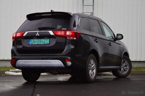 Mitsubishi Outlander 2.4 MIVEC PHEV 4WD - 5