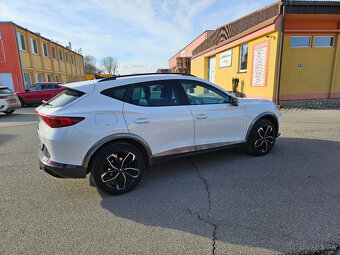 CUPRA FORMENTOR 1.5 TSI 150k DSG v nadupanej výbave - 5