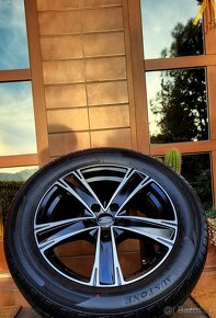 alu R17 5x108, letné pneu 235/55 Ford Kuga, ako NOVÉ - 5