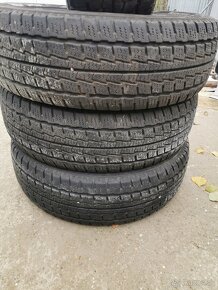 Predam sadu zimnych pneu Hankook 215/70 R16 C - 5