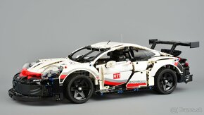 LEGO Porsche 911 RSR 42096 - 5