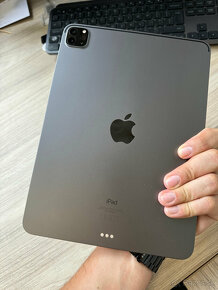 Apple iPad Pro 11” M1 128 Gb + Apple Pencil gen 2 - 5
