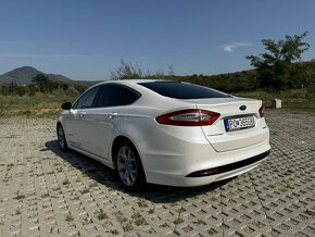 Ford Mondeo 2.0 Hybrid (benzín+elektro) Titanium odpočet DPH - 5