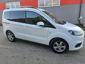 Ford Tourneo Courier 1.0 EcoBoost - 5