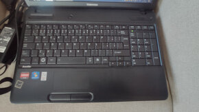 15,6" Toshiba Satellite, 4 GB RAM + 240 GB SSD - 5