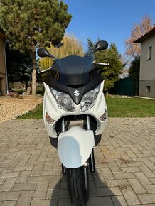 Suzuki Burgman UH 125 - 5