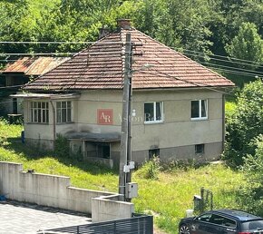 Na predaj: rodinný dom v Riečke, 1753 m3 pozemok - 5