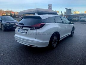 Honda Civic Tourer 1,8 - 5