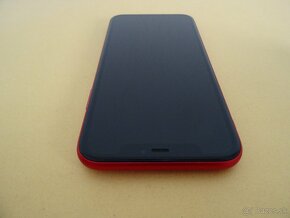 iPhone 11 64GB RED - ZÁRUKA 1 ROK - VELMI DOBRY STAV - 5