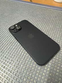 iPhone 15 256gb - Skvelý stav - 5