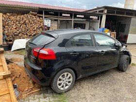 Rozpredam kia rio - 5