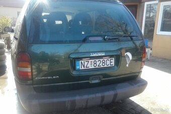 Chrysler  Voyager GS 2,5 - 5