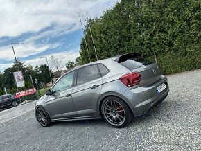 Volkswagen Polo GTI 2.0 TSI DSG - 5