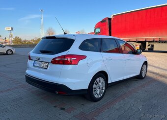 Ford Focus Combi 1.5 TDCi Duratorq 120k Titanium - 5