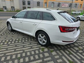 Škoda Superb Combi 2.0 TDI 4x4 Style - 5