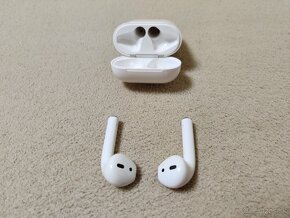 Apple Airpods 1 - originálne bluetooth slúchadlá. - 5